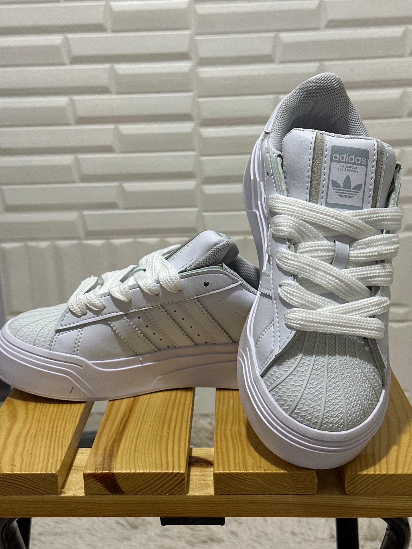 Adidas WHİTE