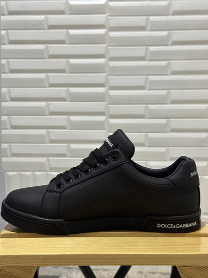 Dolce Gabbana Black