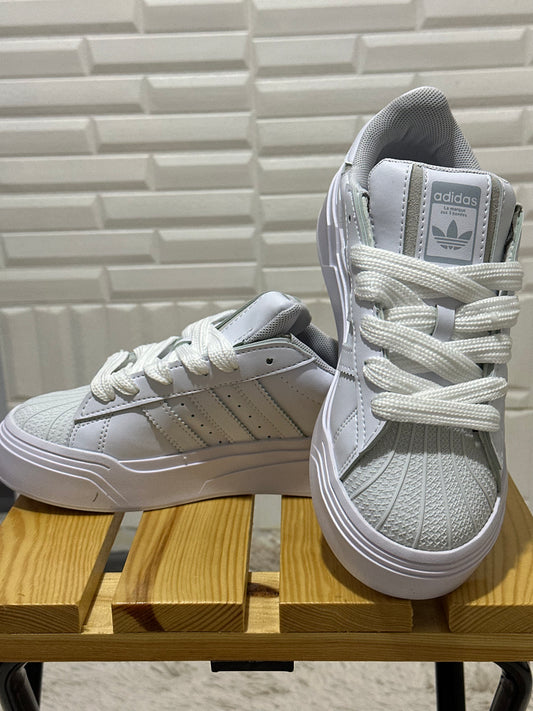Adidas WHİTE
