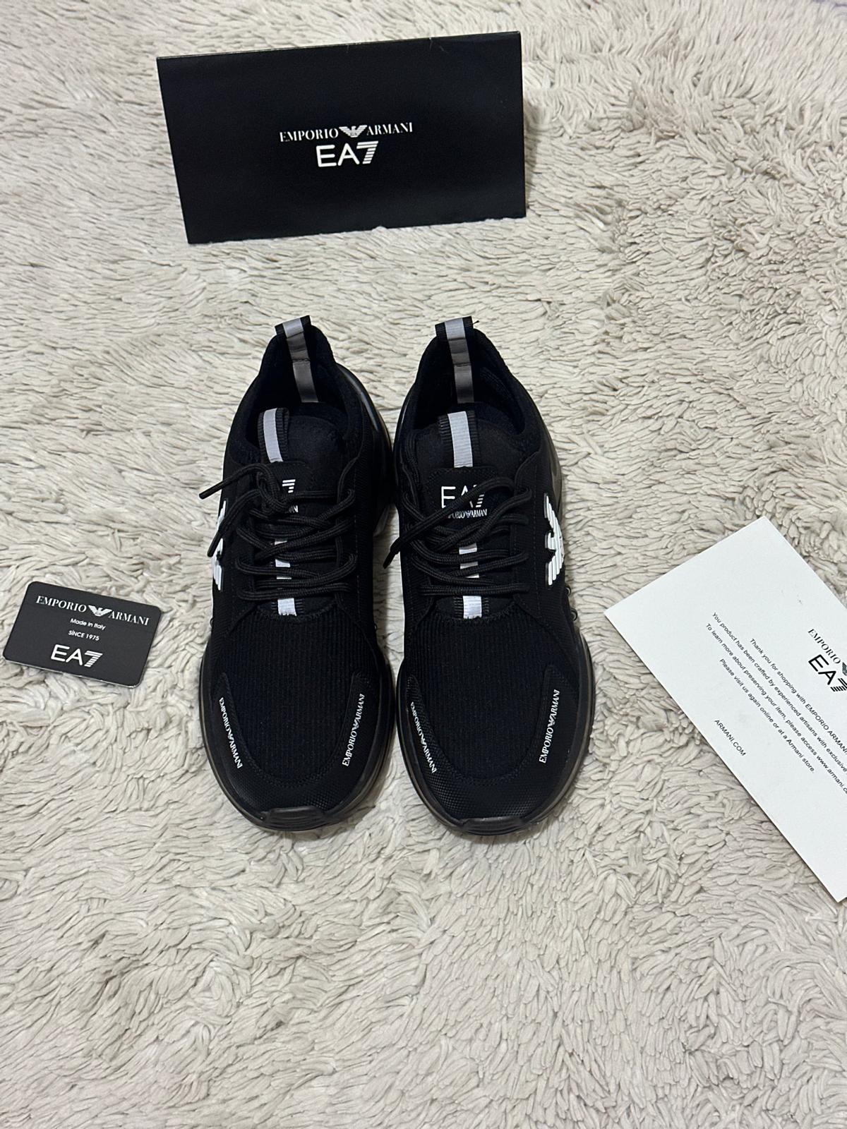 EMPORIO ARMANI  EA7